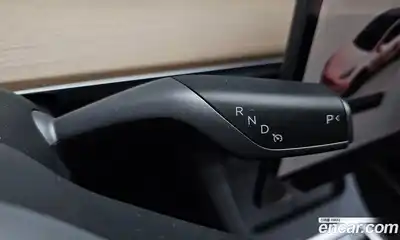 Tesla Model Y 2024 0.2 гидро в Москве № 1423801, миниатюра 9