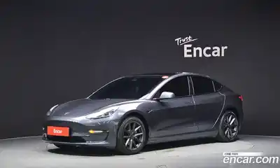 Tesla Model 3, 2021
