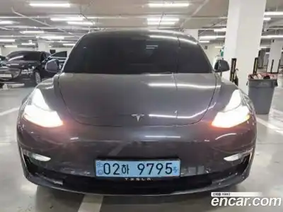 Tesla Model 3, 2022