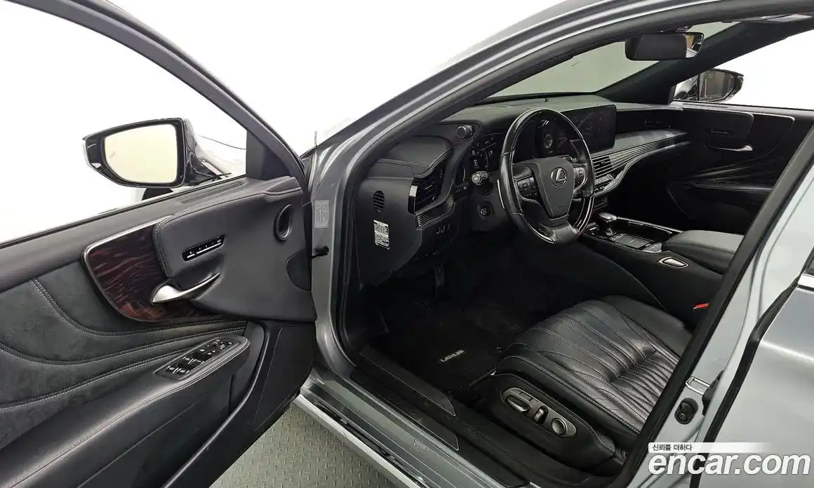 Lexus LS 2022 3.4 гидро в Москве № 1423984, фото 10
