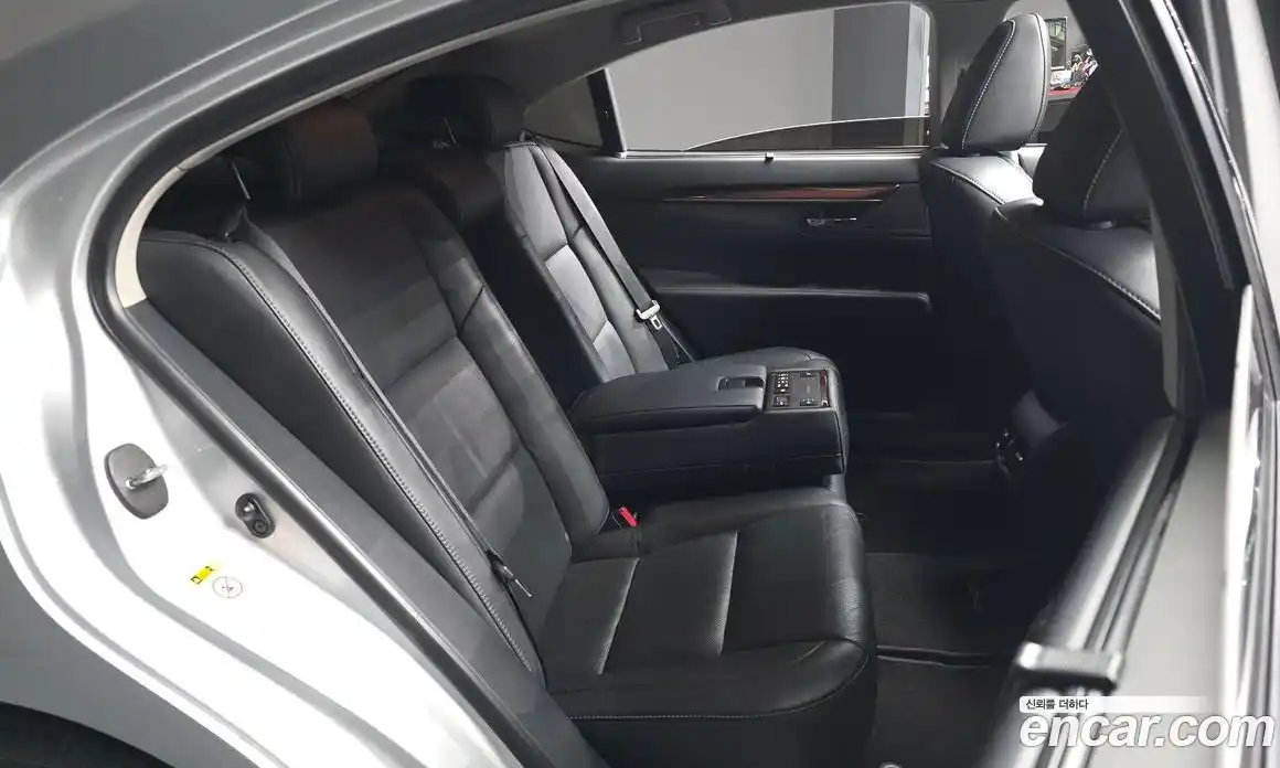 Lexus ES 2014 3.5 гидро в Москве № 1424033, фото 12