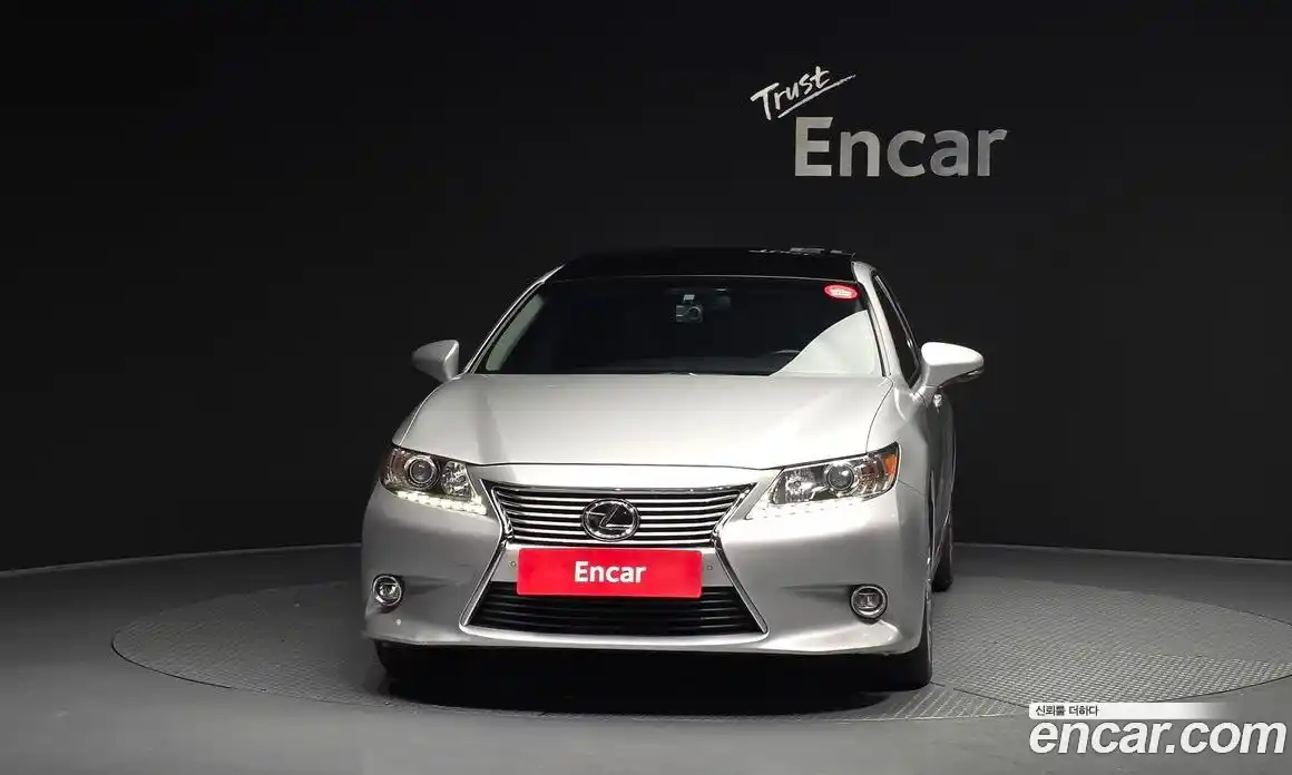 Lexus ES 2014 3.5 гидро в Москве № 1424033, фото 3