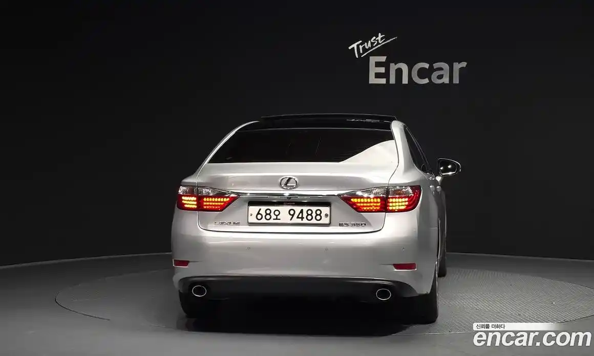 Lexus ES 2014 3.5 гидро в Москве № 1424033, фото 4