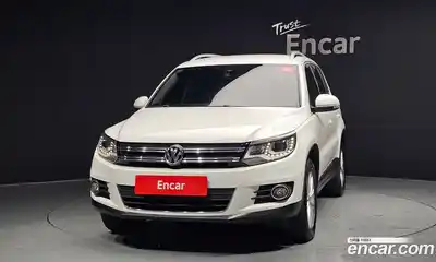Volkswagen Tiguan 2015 2.0 гидро в Москве № 1424082, миниатюра 3