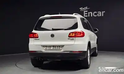 Volkswagen Tiguan 2015 2.0 гидро в Москве № 1424082, миниатюра 4