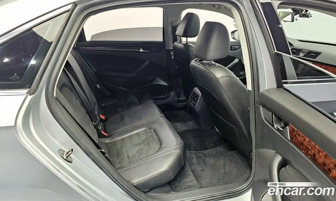 Volkswagen Passat 2013 2.0 гидро в Москве № 1424208, фото 12