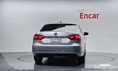Volkswagen Passat 2013 2.0 гидро в Москве № 1424208, миниатюра 4