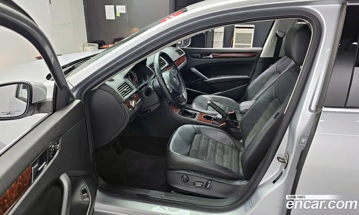Volkswagen Passat 2013 2.0 гидро в Москве № 1424208, фото 10