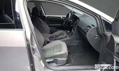 Volkswagen Golf 2013 1.6 гидро в Москве № 1424228, миниатюра 11