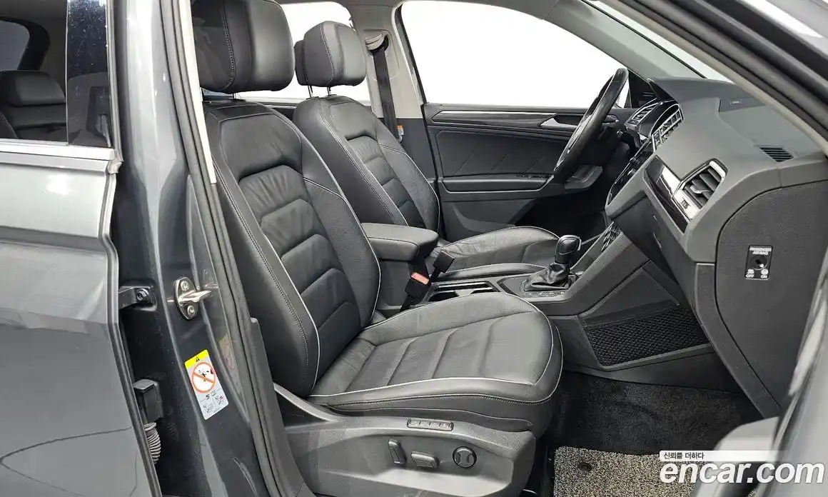 Volkswagen Tiguan 2020 2.0 гидро в Москве № 1424261, фото 11