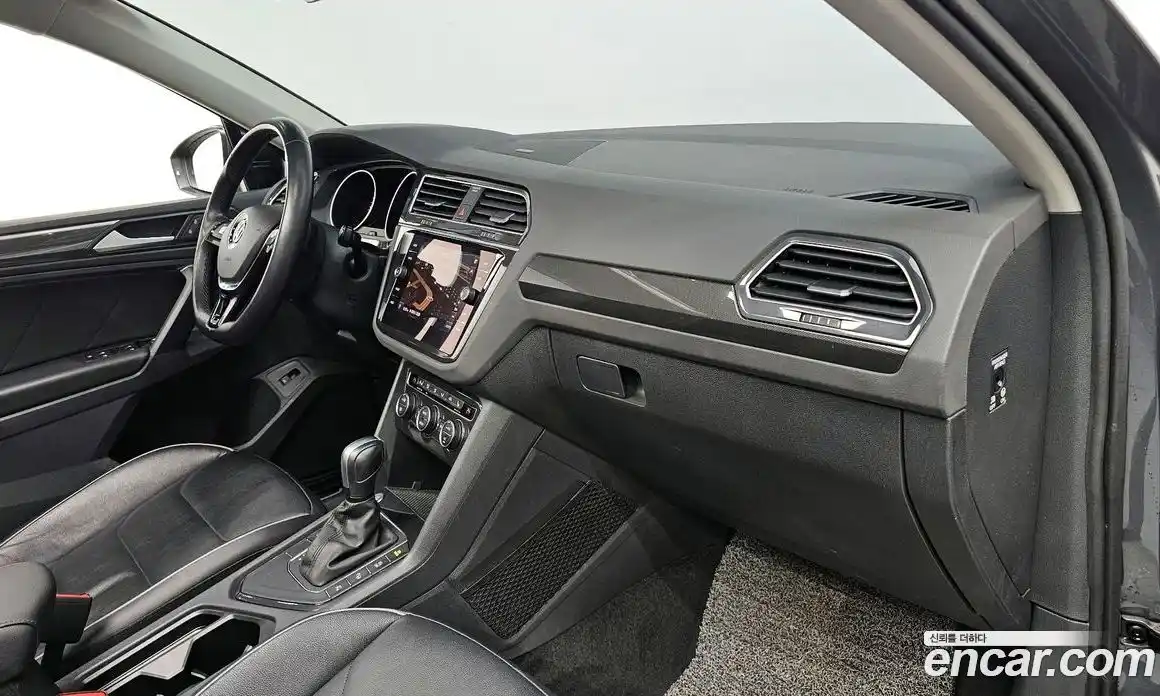 Volkswagen Tiguan 2020 2.0 гидро в Москве № 1424261, фото 20
