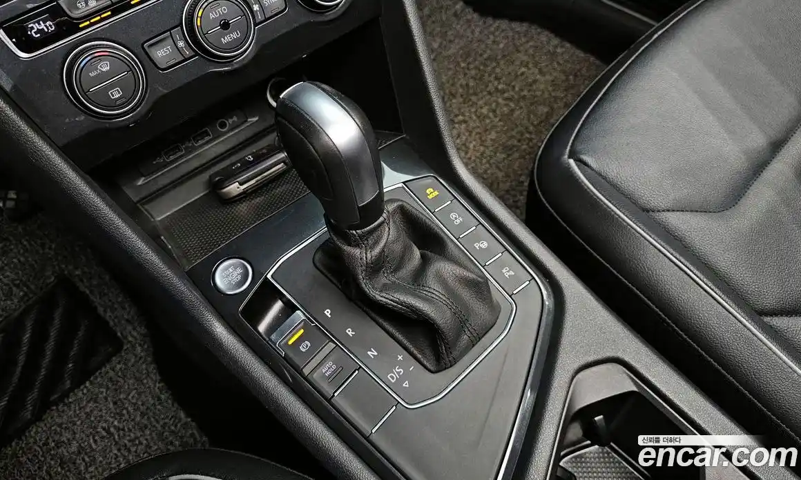 Volkswagen Tiguan 2020 2.0 гидро в Москве № 1424261, фото 9