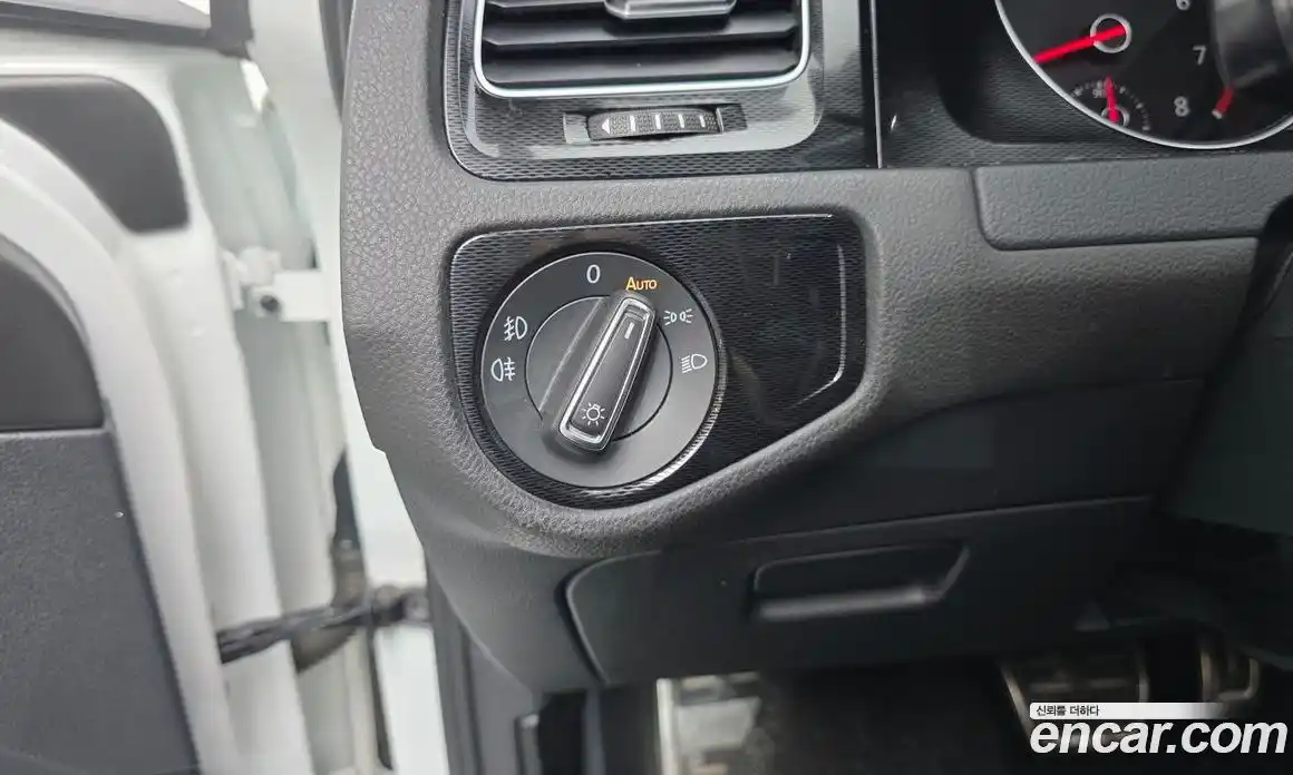 Volkswagen Golf 2015 2.0 гидро в Москве № 1424263, фото 18