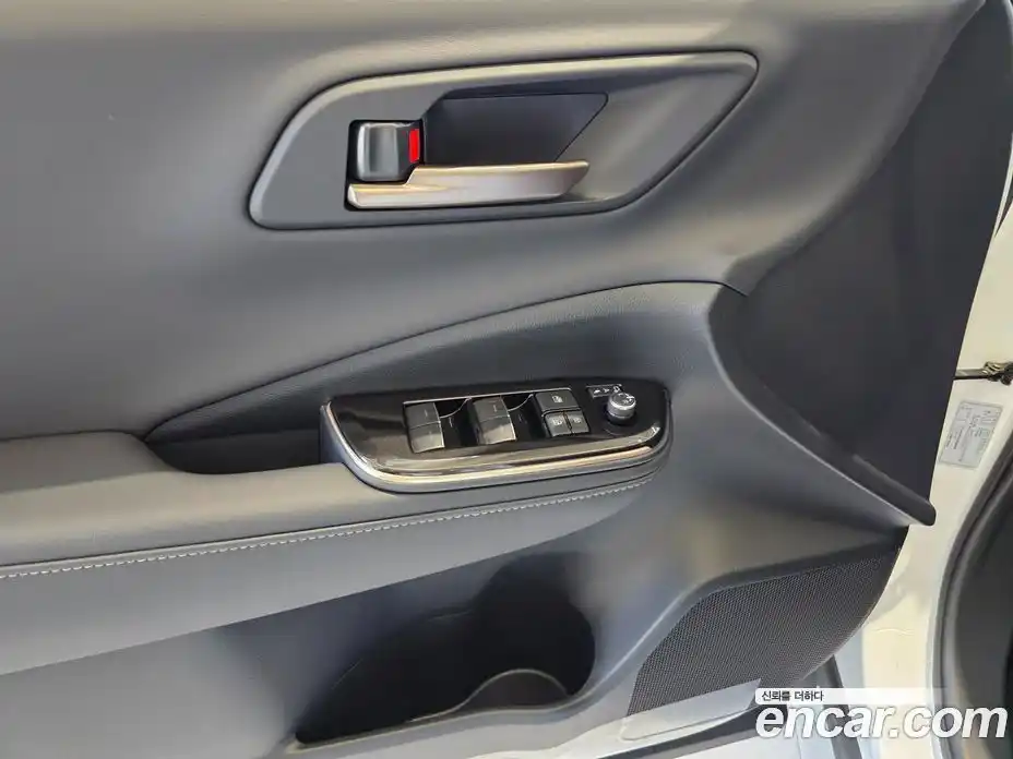 Toyota Crown 2025 2.5 вариатор в Москве № 1424545, фото 12