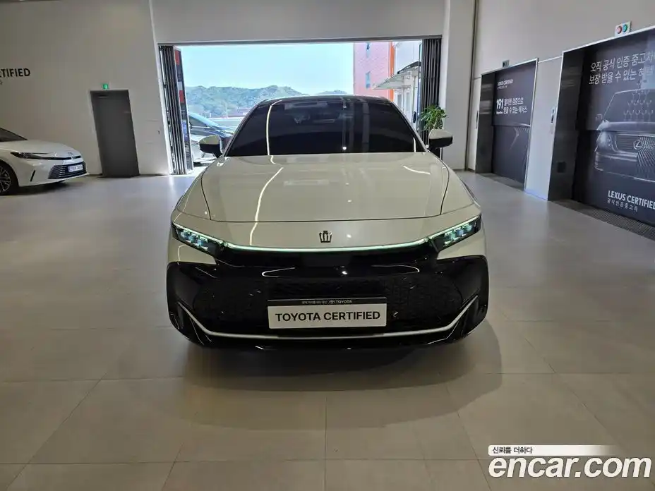 Toyota Crown 2025 2.5 вариатор в Москве № 1424545, фото 3