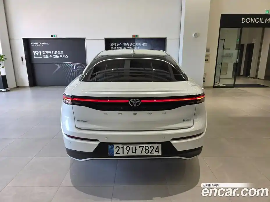 Toyota Crown 2025 2.5 вариатор в Москве № 1424545, фото 4