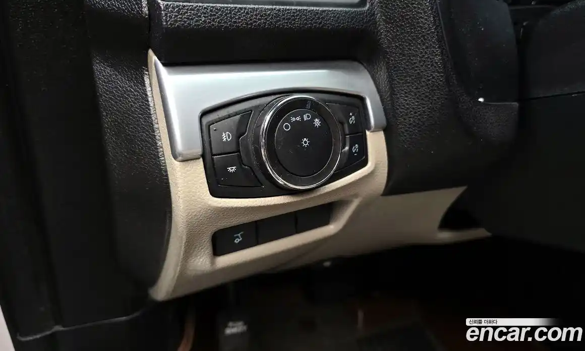 Ford Explorer 2018 2.3 гидро в Москве № 1424704, фото 16