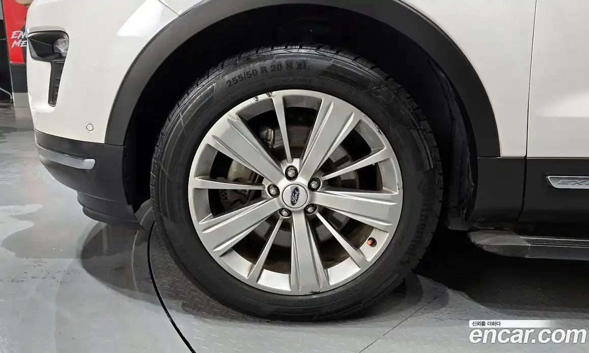 Ford Explorer 2018 2.3 гидро в Москве № 1424704, фото 5