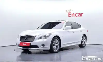 Infiniti M Premium Y51