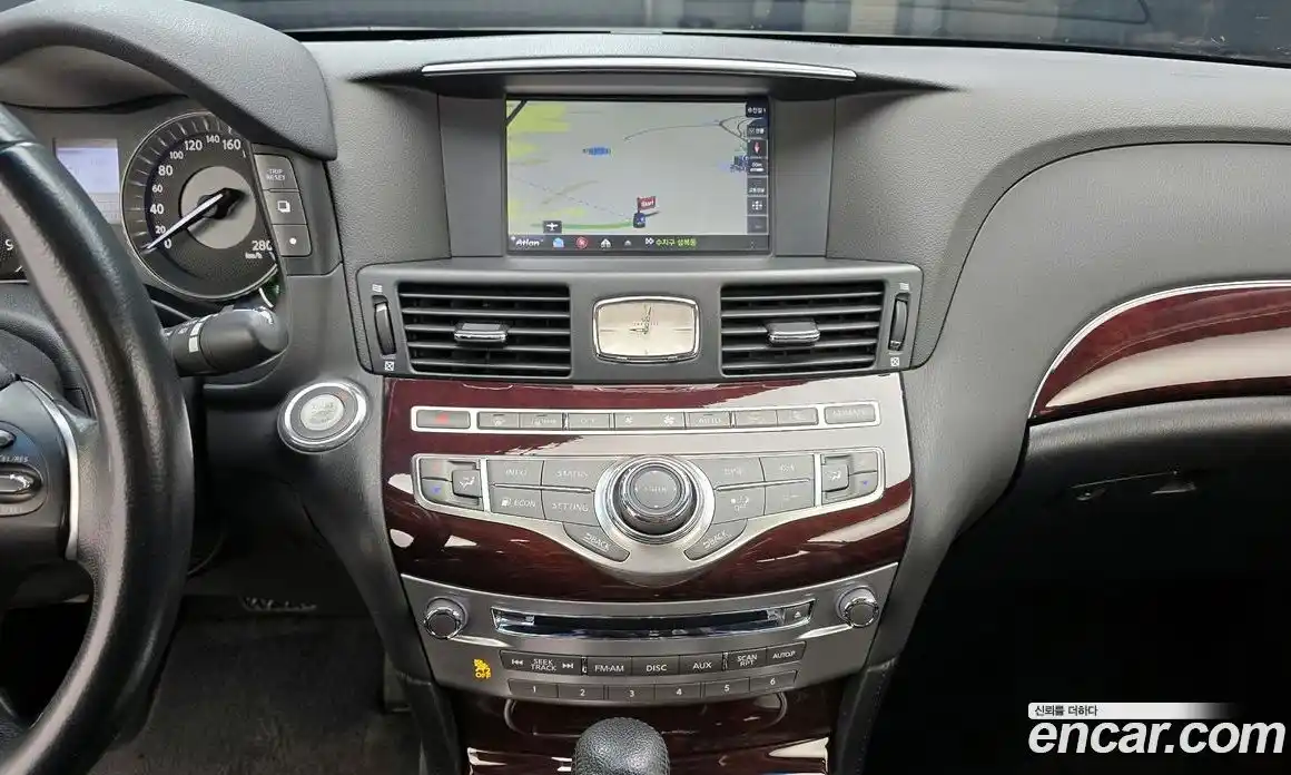Infiniti M 2013 3.7 гидро в Москве № 1424758, фото 13