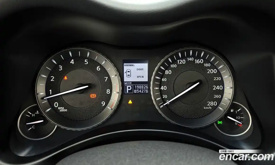 Infiniti M 2013 3.7 гидро в Москве № 1424758, фото 8