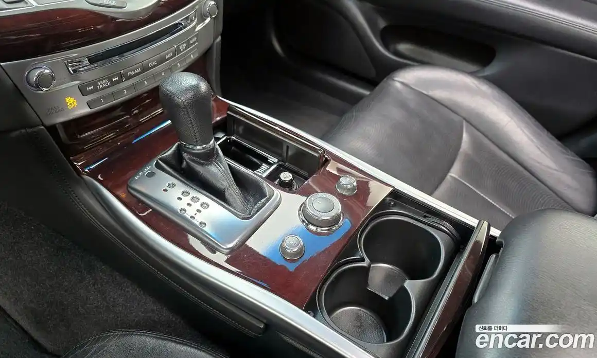 Infiniti M 2013 3.7 гидро в Москве № 1424758, фото 9