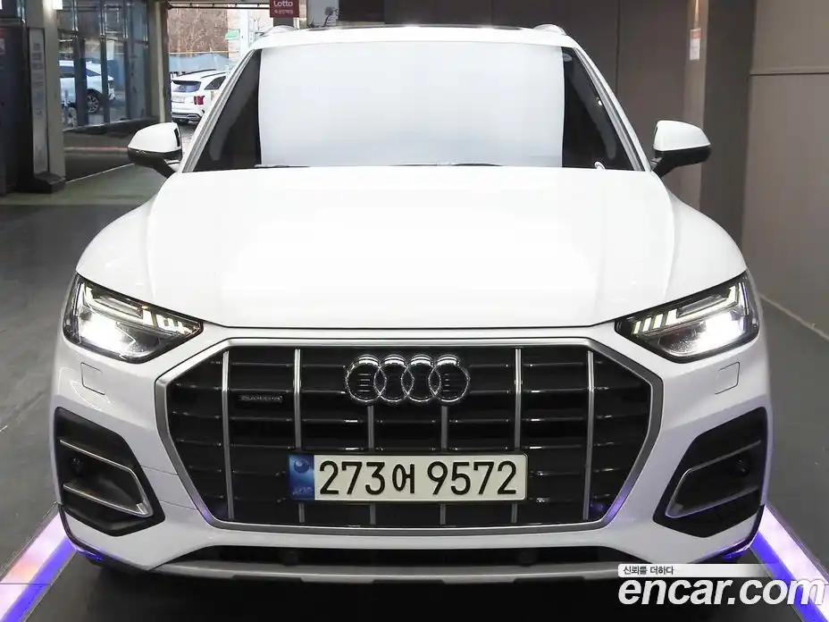 Audi Q5 2021 2.0 гидро в Москве № 164059, фото 3