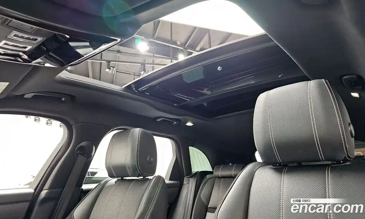 Land Rover Range-Rover Velar 2018 2.0 гидро в Москве № 166388, фото 19