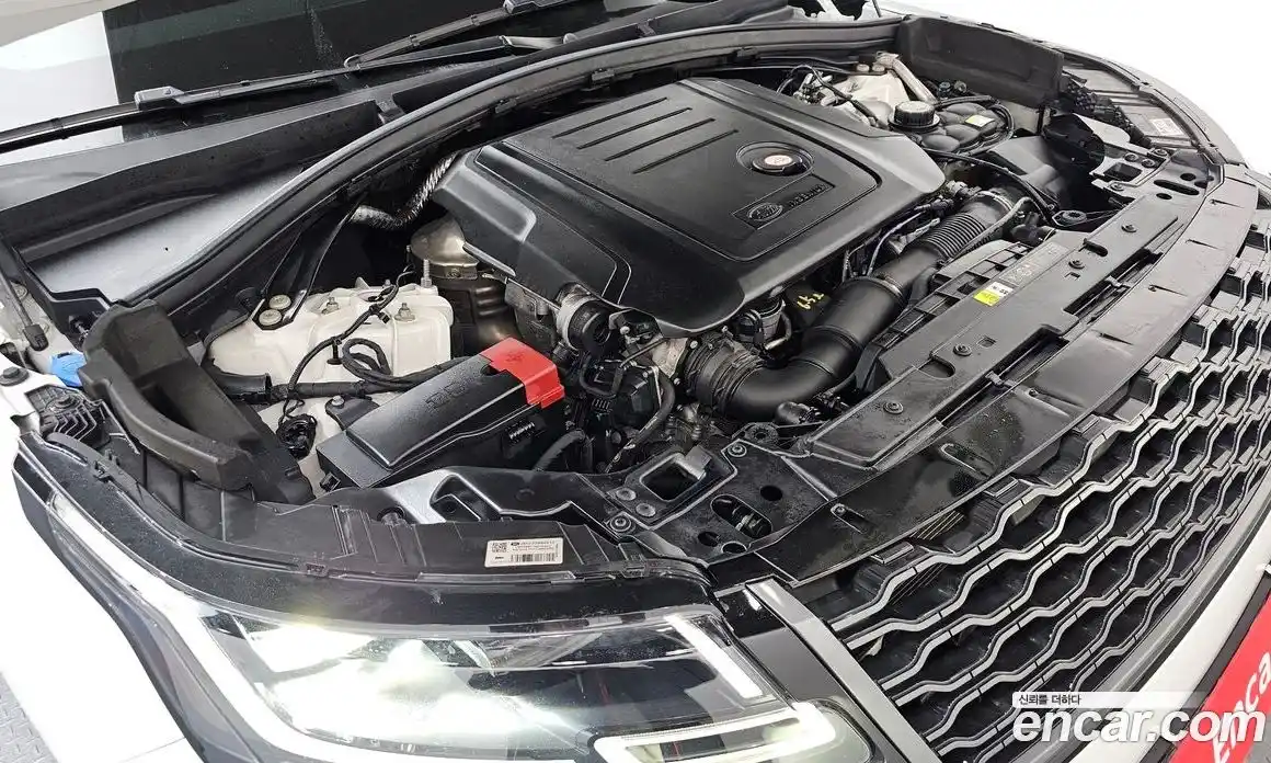 Land Rover Range-Rover Velar 2018 2.0 гидро в Москве № 166388, фото 6