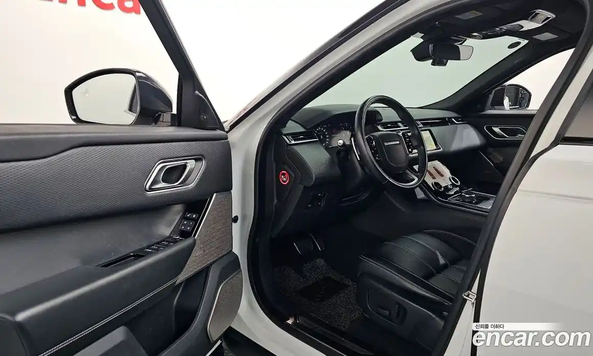 Land Rover Range-Rover Velar 2018 2.0 гидро в Москве № 166388, фото 10