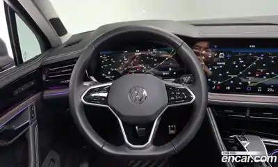 Volkswagen Touareg 2024 3.0 гидро в Москве № 168418, миниатюра 12