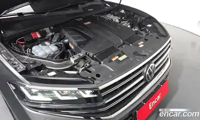 Volkswagen Touareg 2024 3.0 гидро в Москве № 168418, миниатюра 5