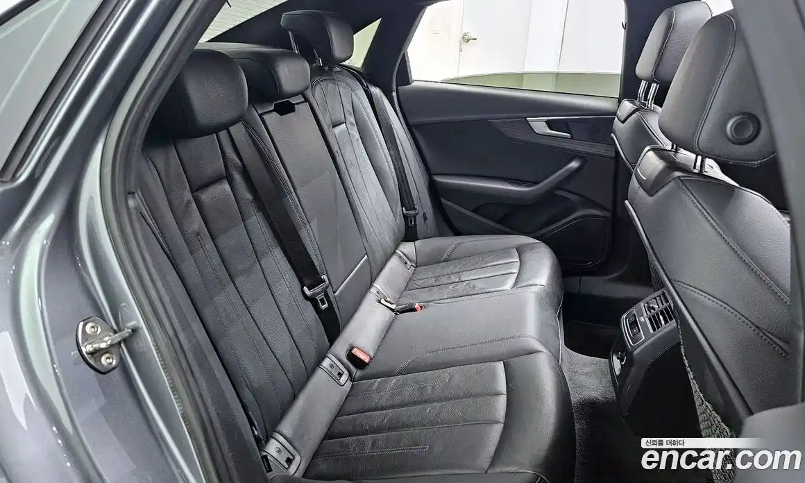 Audi A4 2019 2.0 гидро в Москве № 212458, фото 12