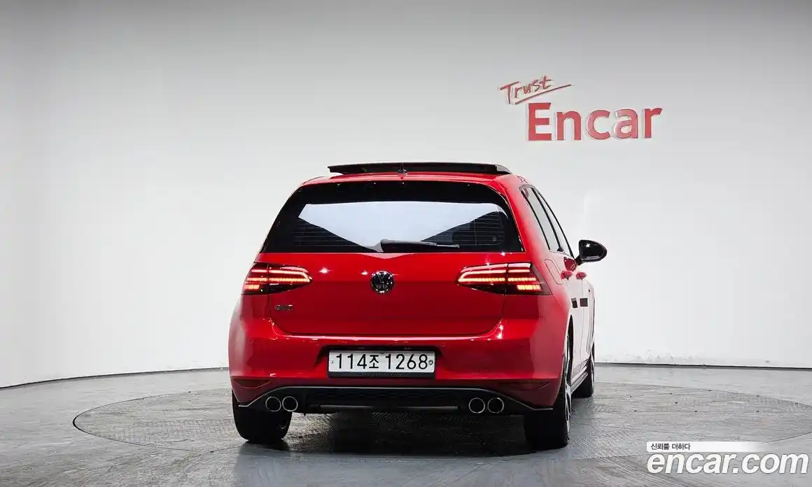 Volkswagen Golf 2014 2.0 гидро в Москве № 215290, фото 4