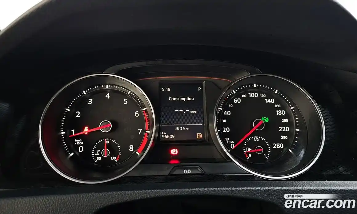 Volkswagen Golf 2014 2.0 гидро в Москве № 215290, фото 8