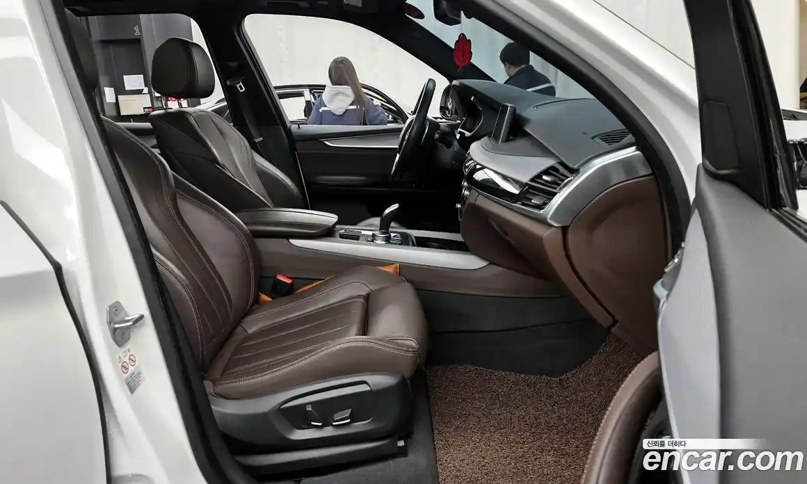 BMW X5 2018 3.0 гидро в Москве № 229254, фото 11