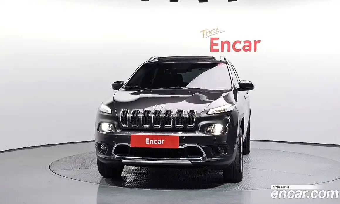 Jeep Cherokee 2014 2.0 гидро в Москве № 232688, фото 3