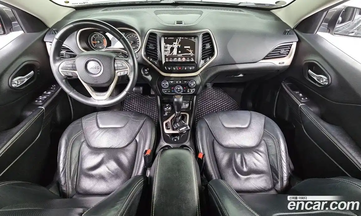 Jeep Cherokee 2014 2.0 гидро в Москве № 232688, фото 7