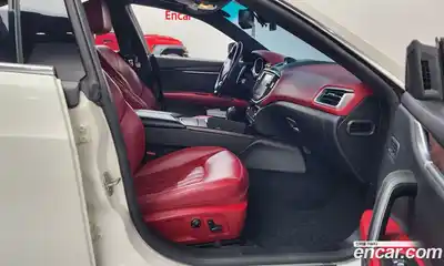 Maserati Ghibli 2016 3.0 гидро в Москве № 255954, миниатюра 11