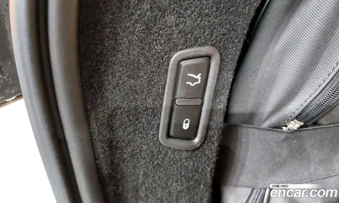 Maserati Levante 2018 3.0 гидро в Москве № 255955, фото 20