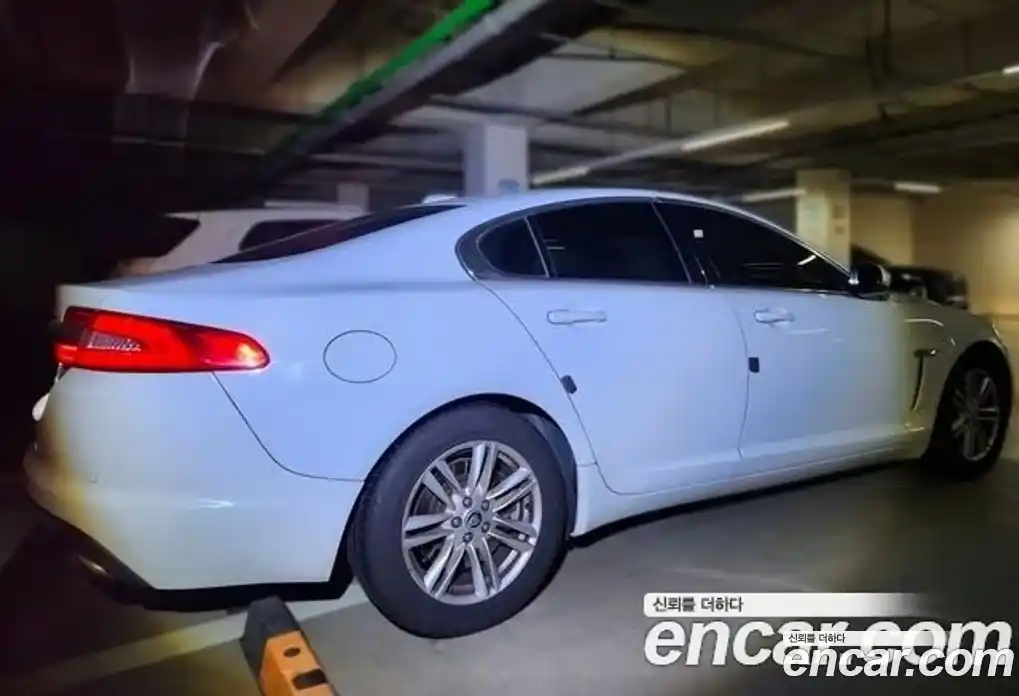 Jaguar XF 2012 2.2 гидро в Москве № 284005, фото 5