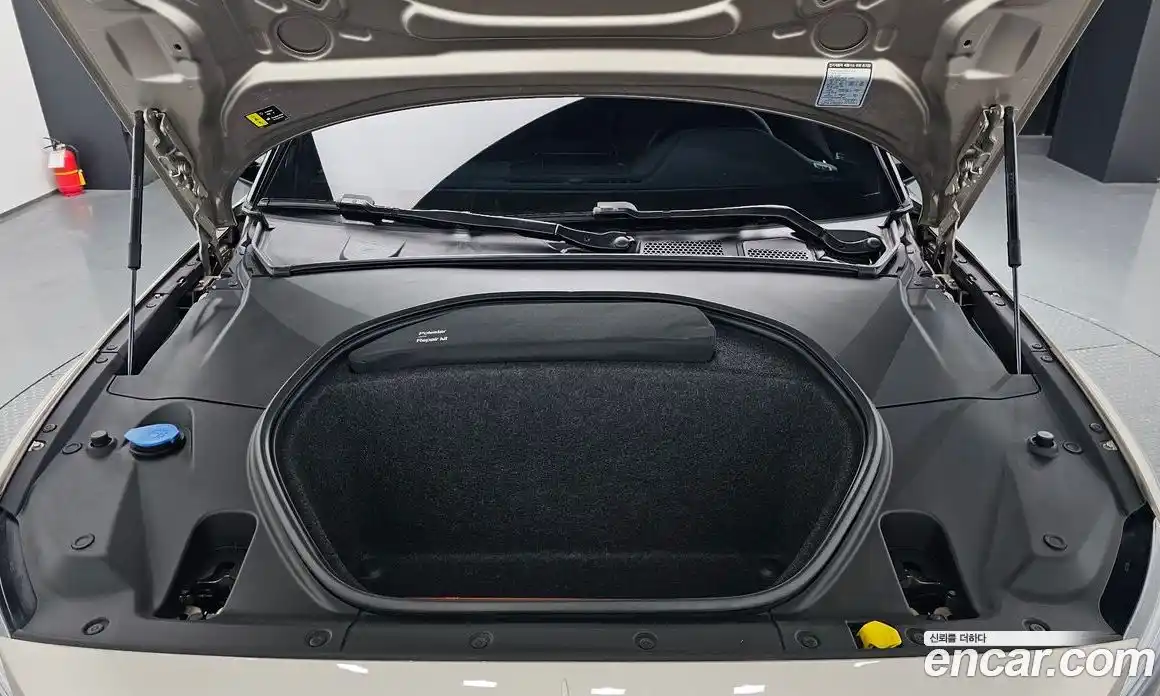 Polestar Polestar 2 2023 0.2 гидро в Москве № 284056, фото 6