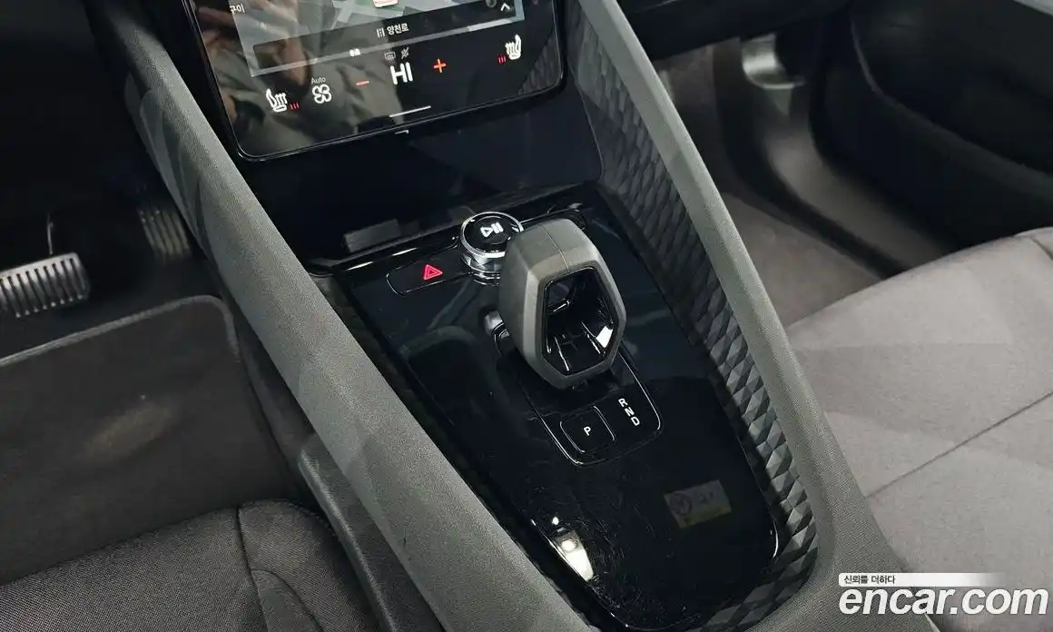 Polestar Polestar 2 2023 0.2 гидро в Москве № 284056, фото 9