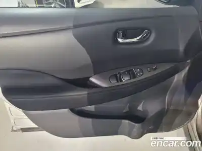 Nissan Leaf 2019 0.1 гидро в Москве № 326499, миниатюра 10