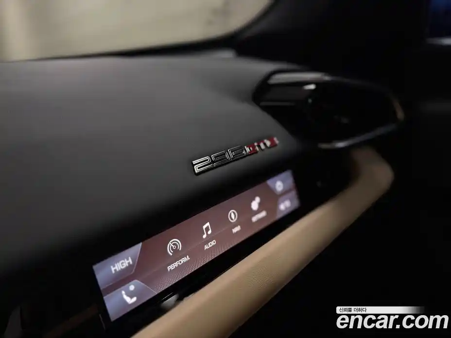 Ferrari 296 2023 3.0 гидро в Москве № 336409, фото 14