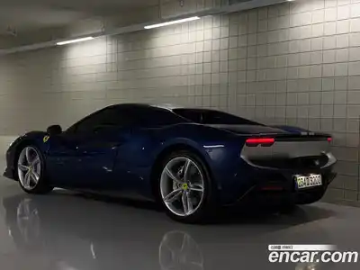 Ferrari 296 2023 3.0 гидро в Москве № 336409, миниатюра 3