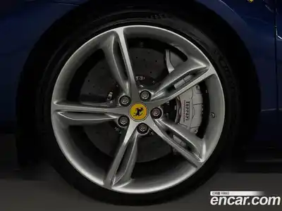 Ferrari 296 2023 3.0 гидро в Москве № 336409, миниатюра 5