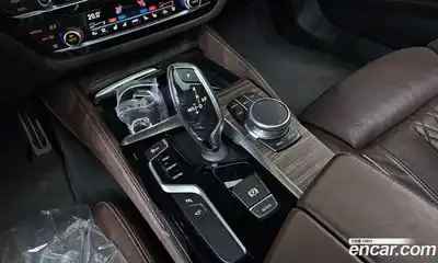 BMW 5-Series 2018 2.0 гидро в Москве № 1248233, миниатюра 9