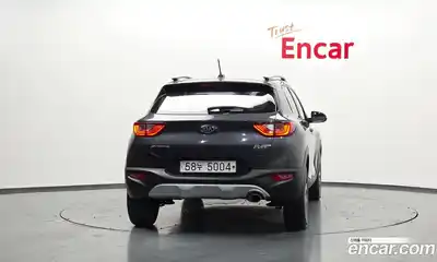 Kia Stonic 2017 1.6 гидро в Москве № 134370, миниатюра 4