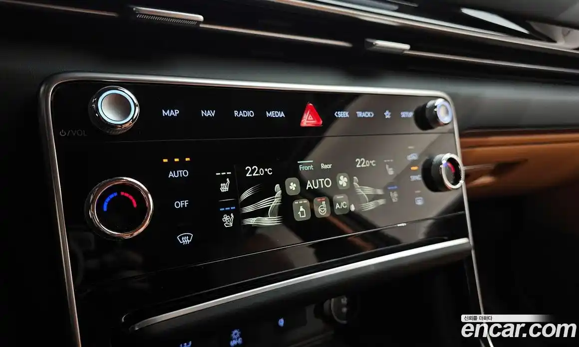 Genesis GV80 2024 2.5 Автомат в Москве № 1399601, фото 18